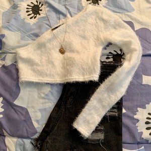 PrettyLittleThing IVORY ONE SHOULDER CROP TOP